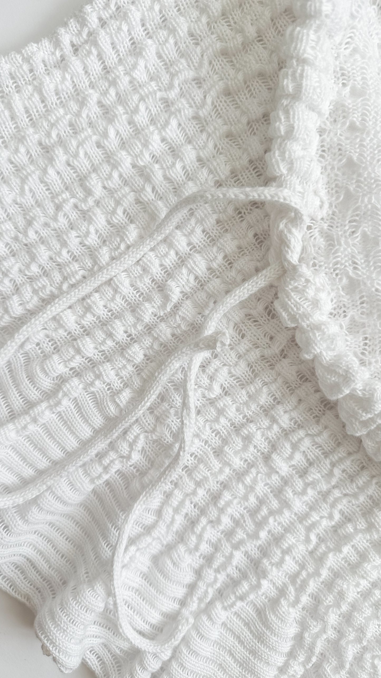 RUFFLE TRIM KNIT TUBE