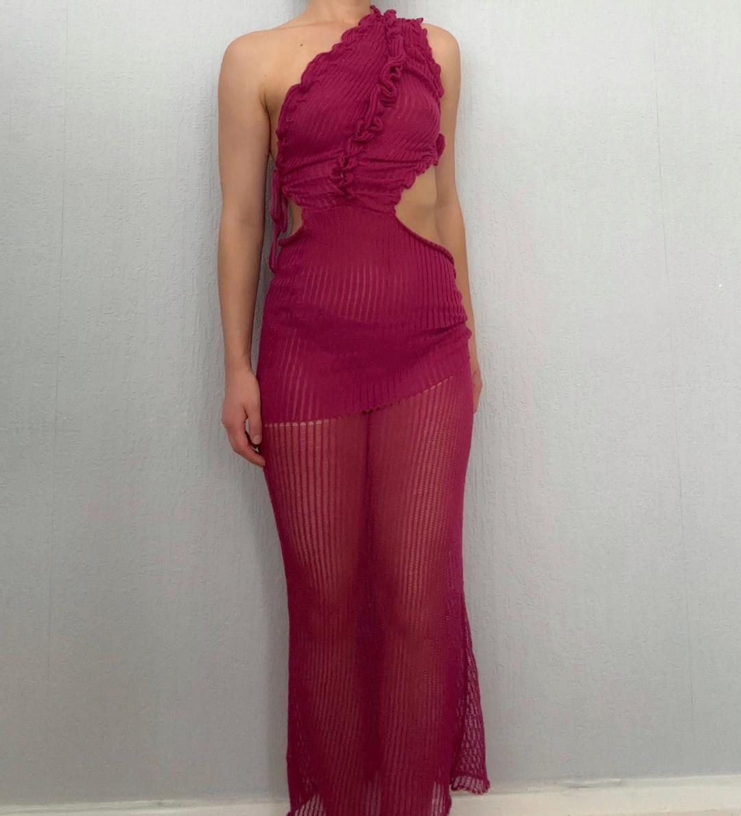 RUFFLE CUT - OUT DRESS - MAGENTA