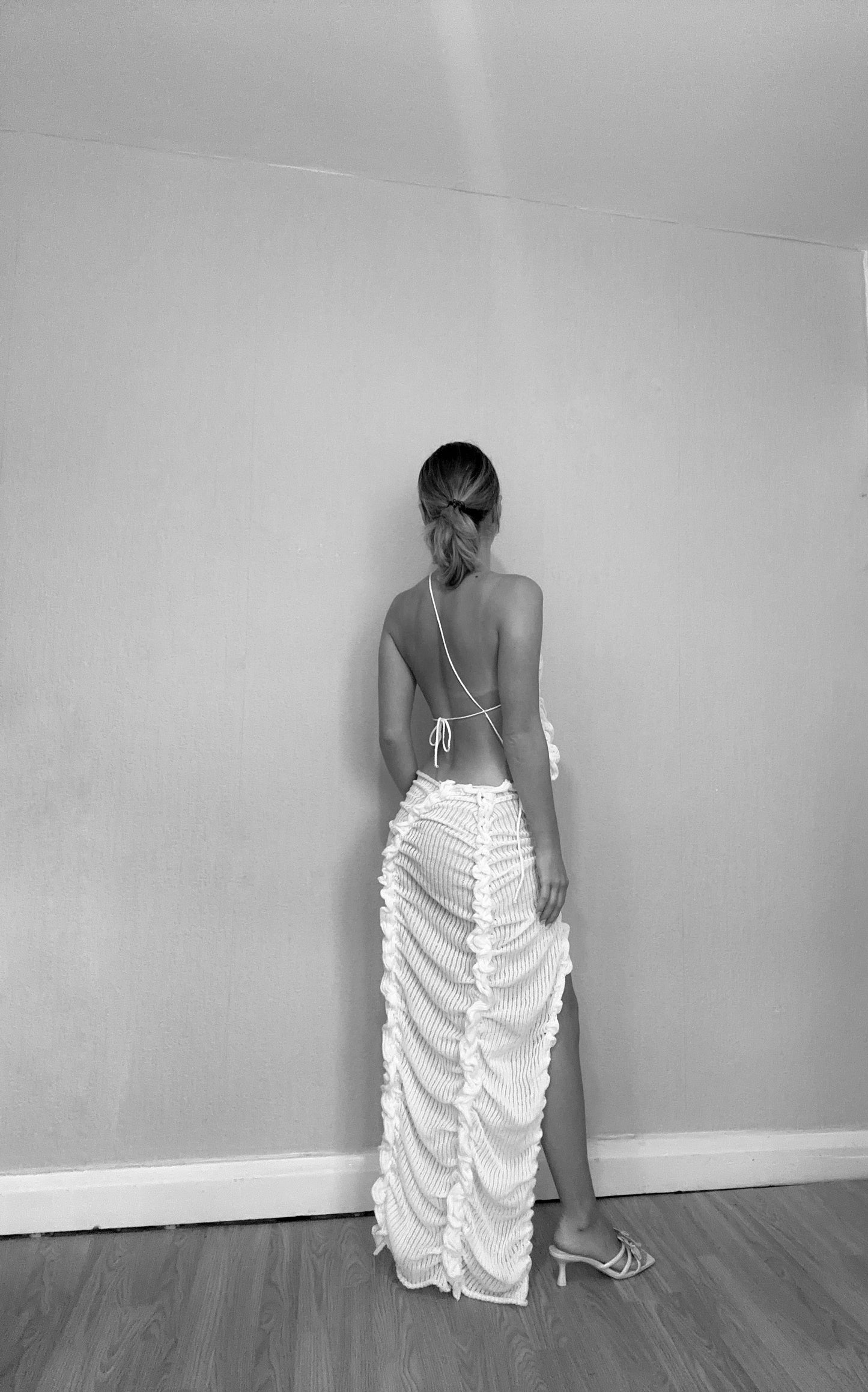 ONE SHOULDER MAXI DRESS - WHITE